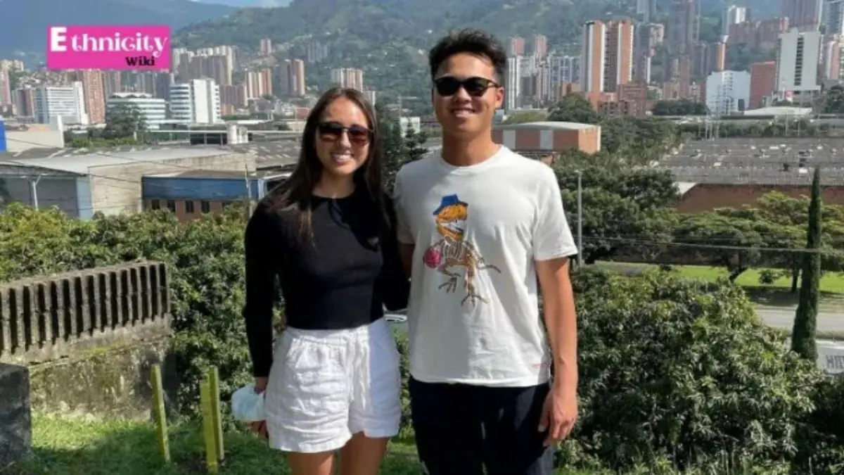 Brandon Wu's girlfriend is Julia.Â