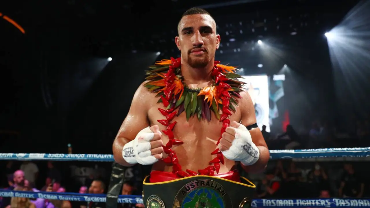 Justis Huni Biography