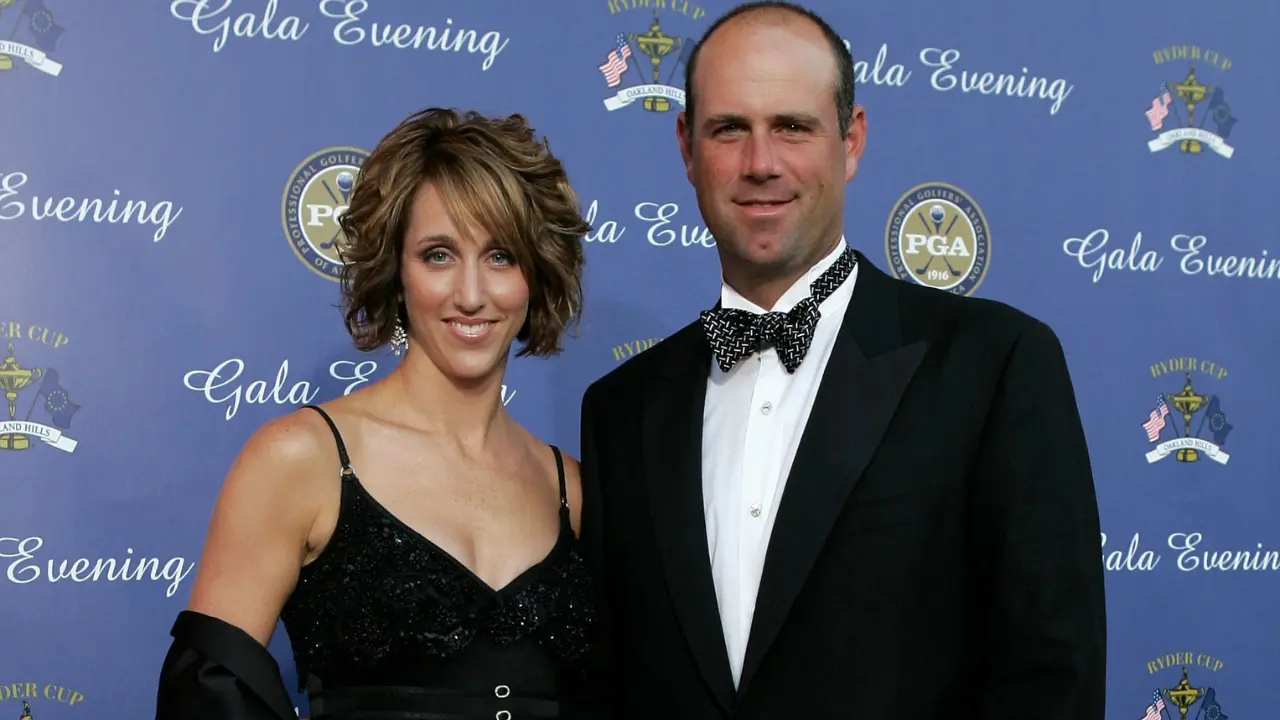 Stewart Cink is married to Lisa Cink