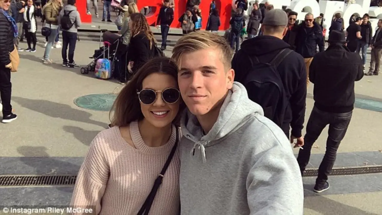 Unheard of Australian soccer player nominated for FIFA's goal of the year award Daily Mail Online