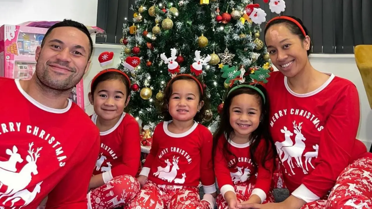Joseph Parker with his girlfriend Laine Tavita