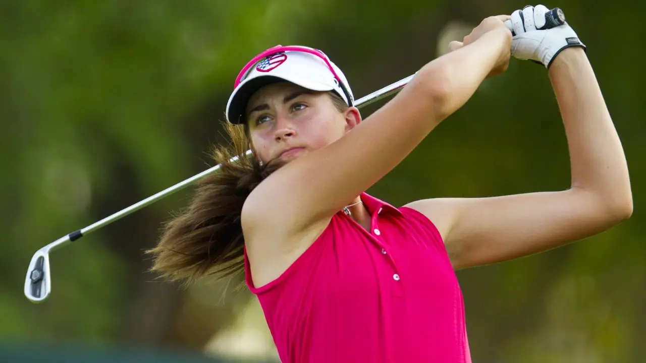 Gigi Stoll Biography