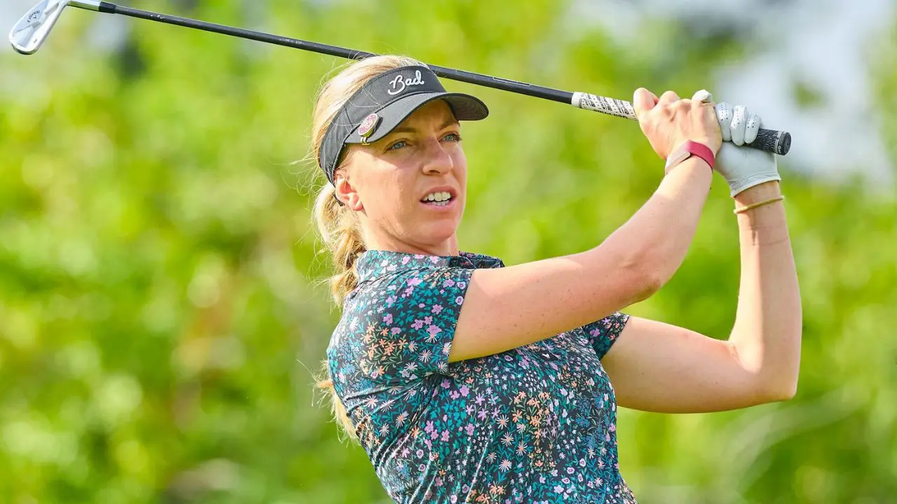 Sophia Popov Biography