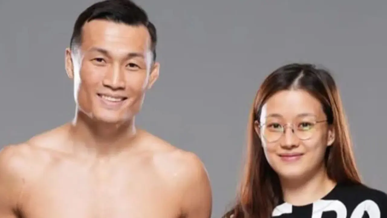 Chan Sung Jung is married to Park Sun-youn.