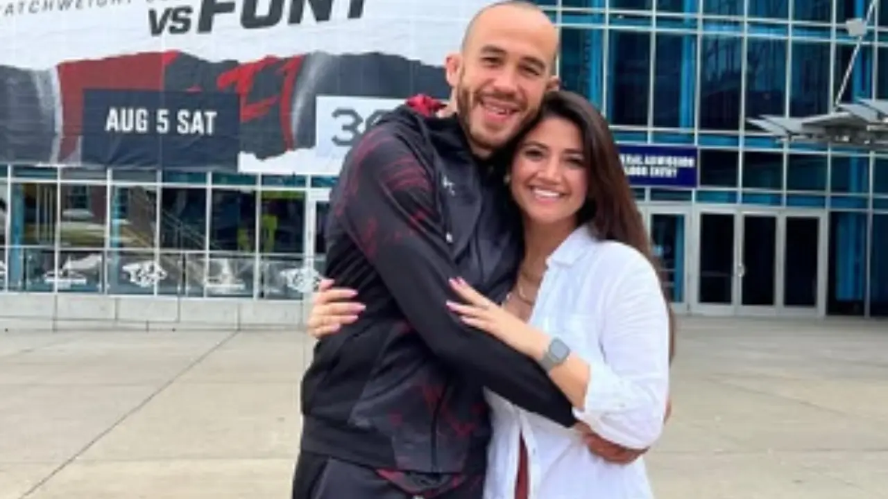 Sean Woodson is in a long-term relationship with Jenan Ally