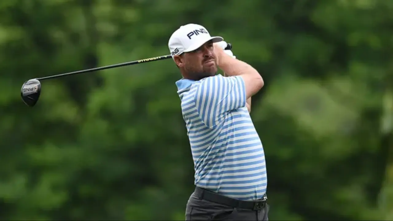 Brady Schnell's Biography