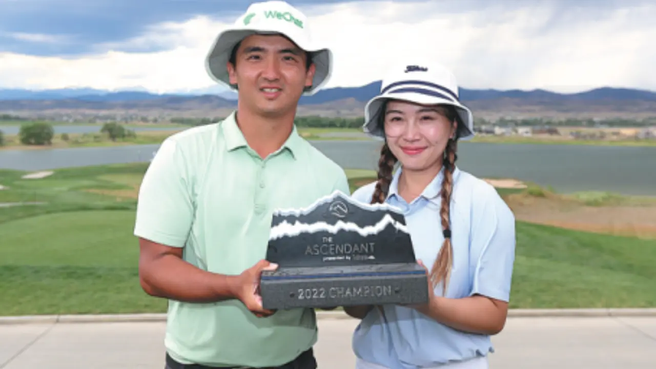 Zecheng Dou his wife Muyu Wu