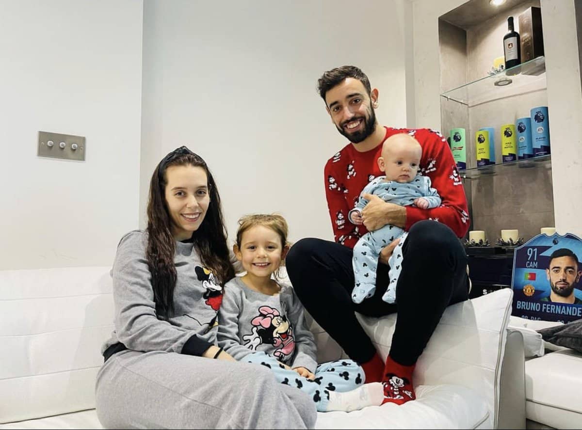Bruno Fernandes 2023 Net Worth Salary And Earnings Surprise Sports Bruno Fernandes 2023 Net Worth Salary And Earnings Surprise Sports