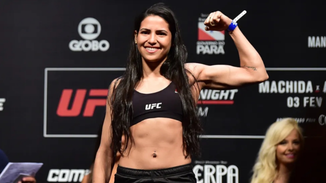 Top 10 Hottest UFC Women Fighters in The World