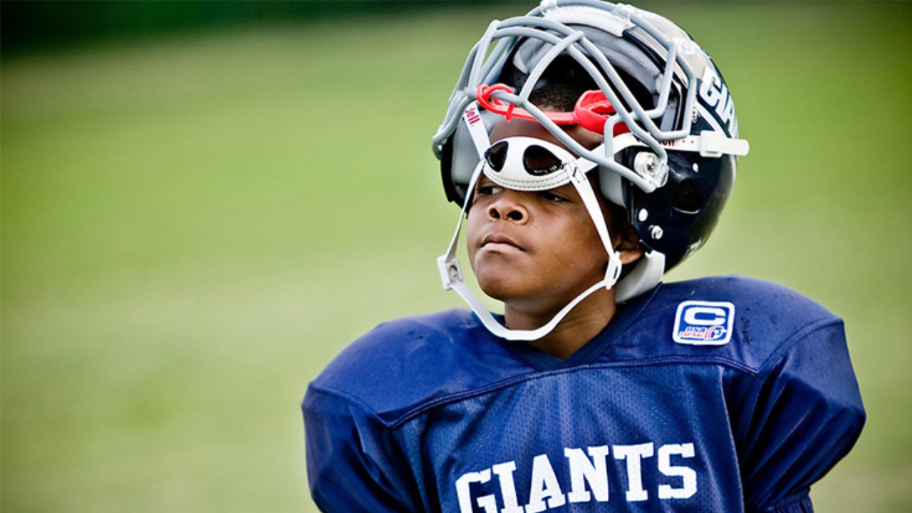 Are Battle Football Gloves Good (1)