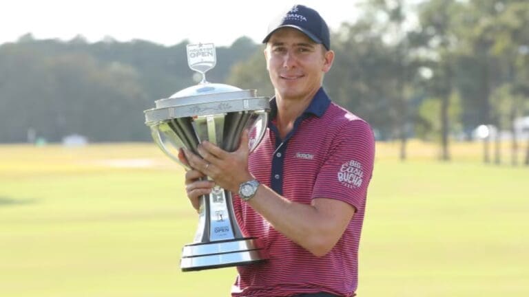 Carlos Ortiz Net Worth Details