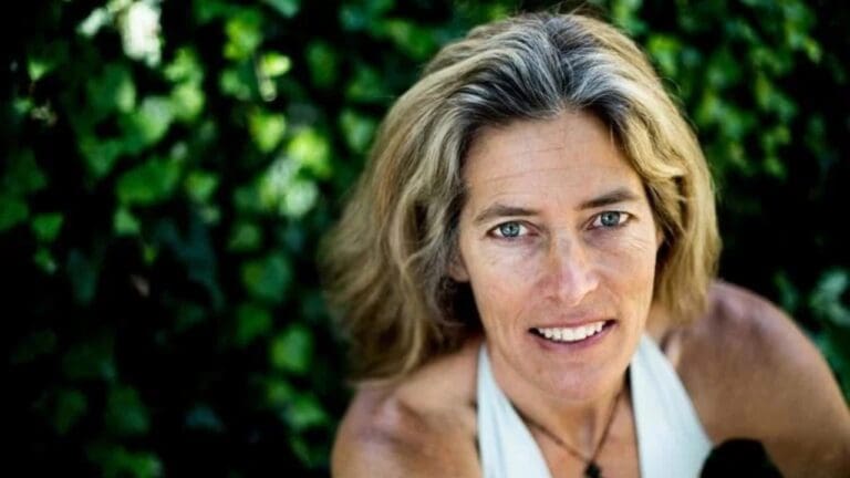 Carolynn Marie Hill Net Worth Details