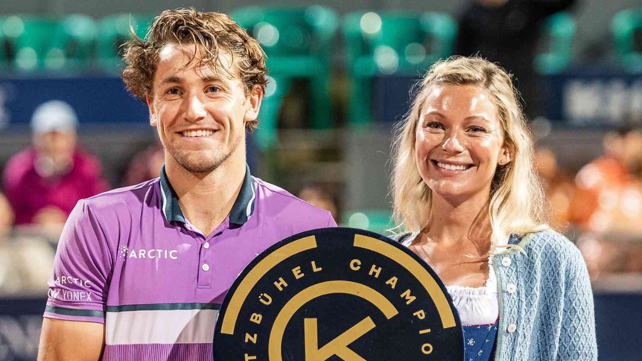 Casper Ruud with his girlfriend Maria Galligani