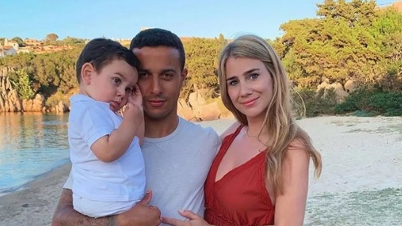 Inside the jet-setting lifestyle of Liverpool's Thiago Alcantara and wife Julia Vigas - Liverpool Echo
