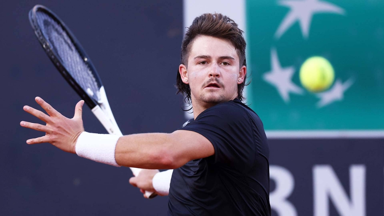 J.J. Wolf's Biography