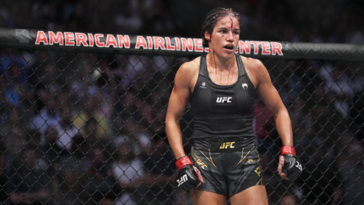 _Julianna Pena Biography