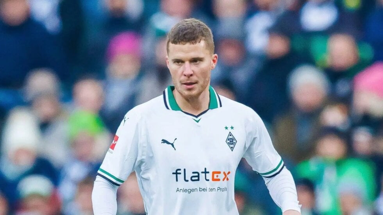 Nico Elvedi Net Worth Details