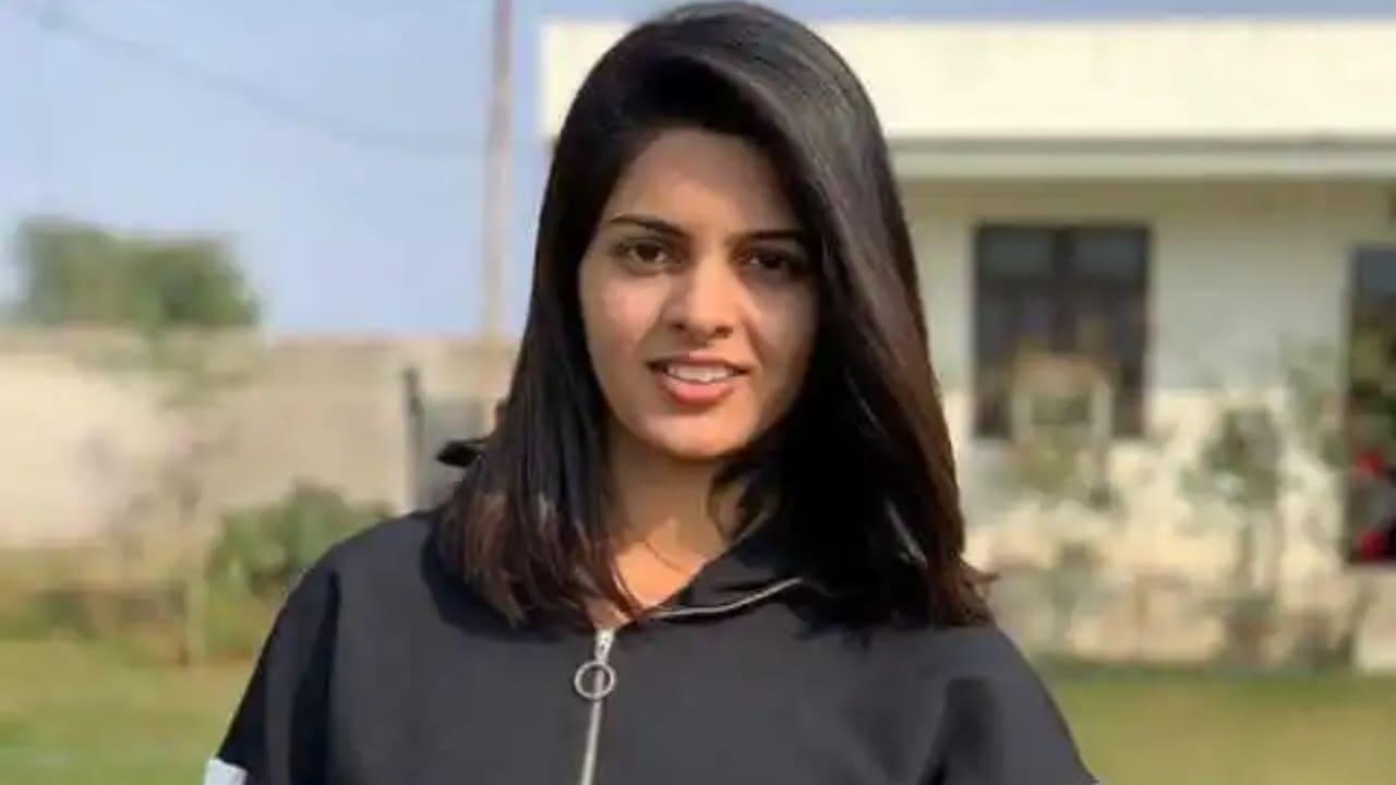 Priya Punia Net Worth Details