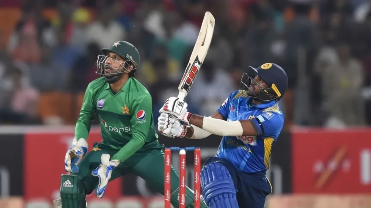 Bhanuka Rajapakse 2025: Net Worth, IPL Salary, and Earnings - Surprise ...