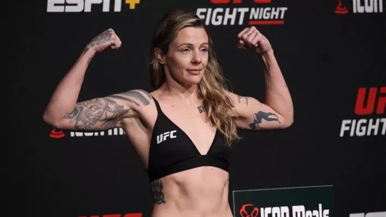 Joanne Wood Net Worth Details