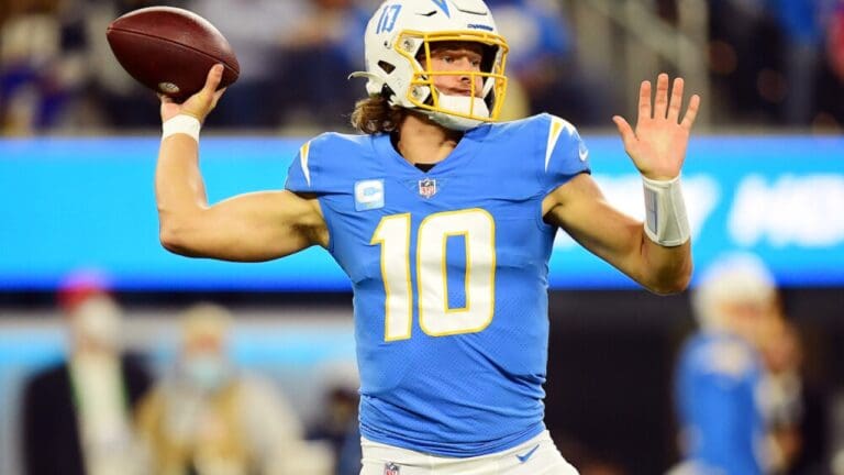 The Ultimate Guide to the Best Ball Fantasy Football Strategy
