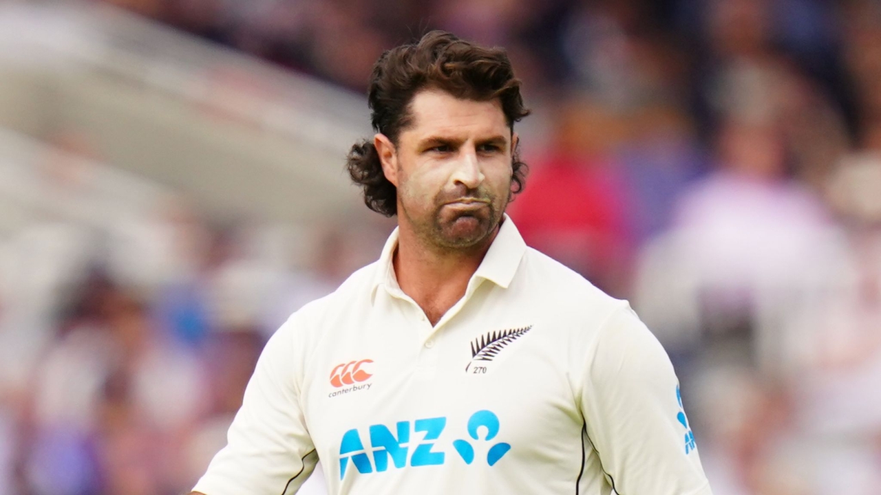 Colin de Grandhomme Net Worth Details
