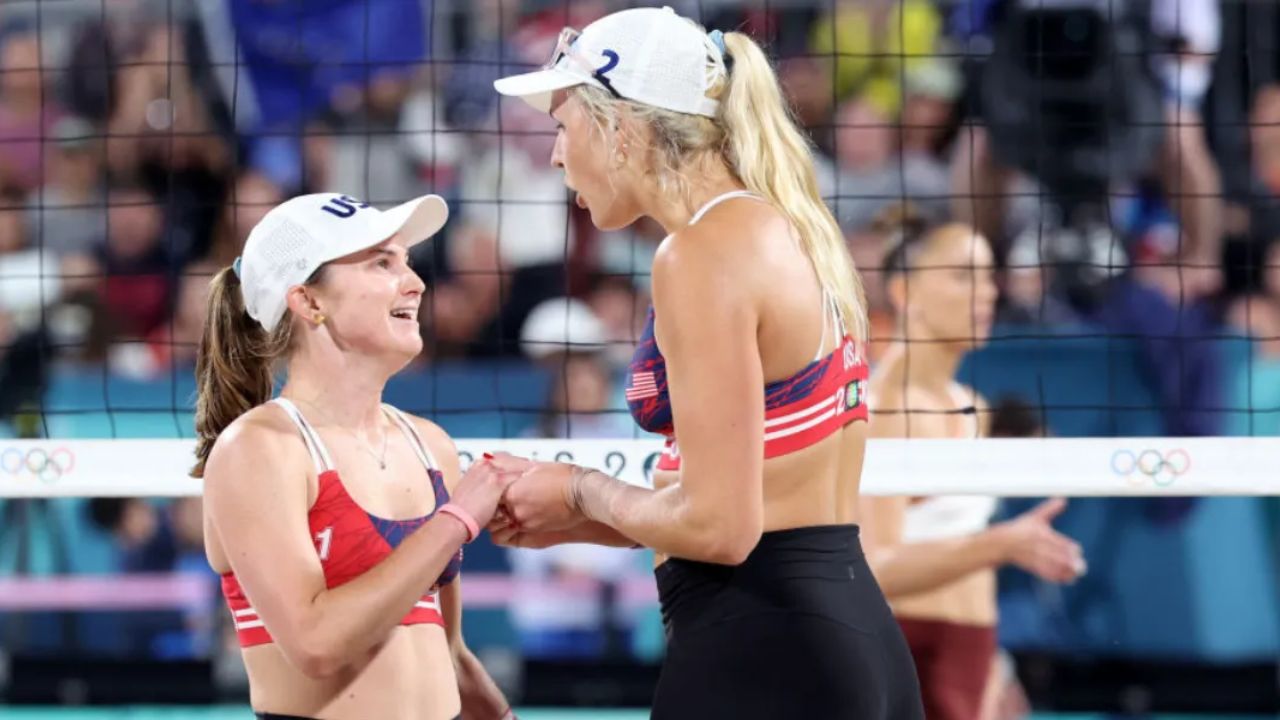 What Clothing is Typically Worn for Playing Volleyball