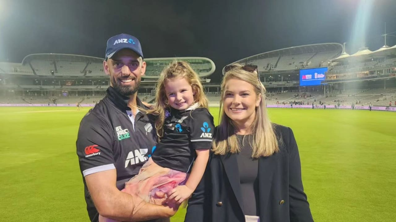 Daryl Mitchell wife Amy