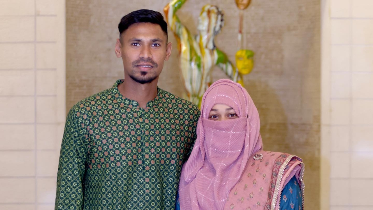 Mustafizur Rahman wife Samiya Parvin
