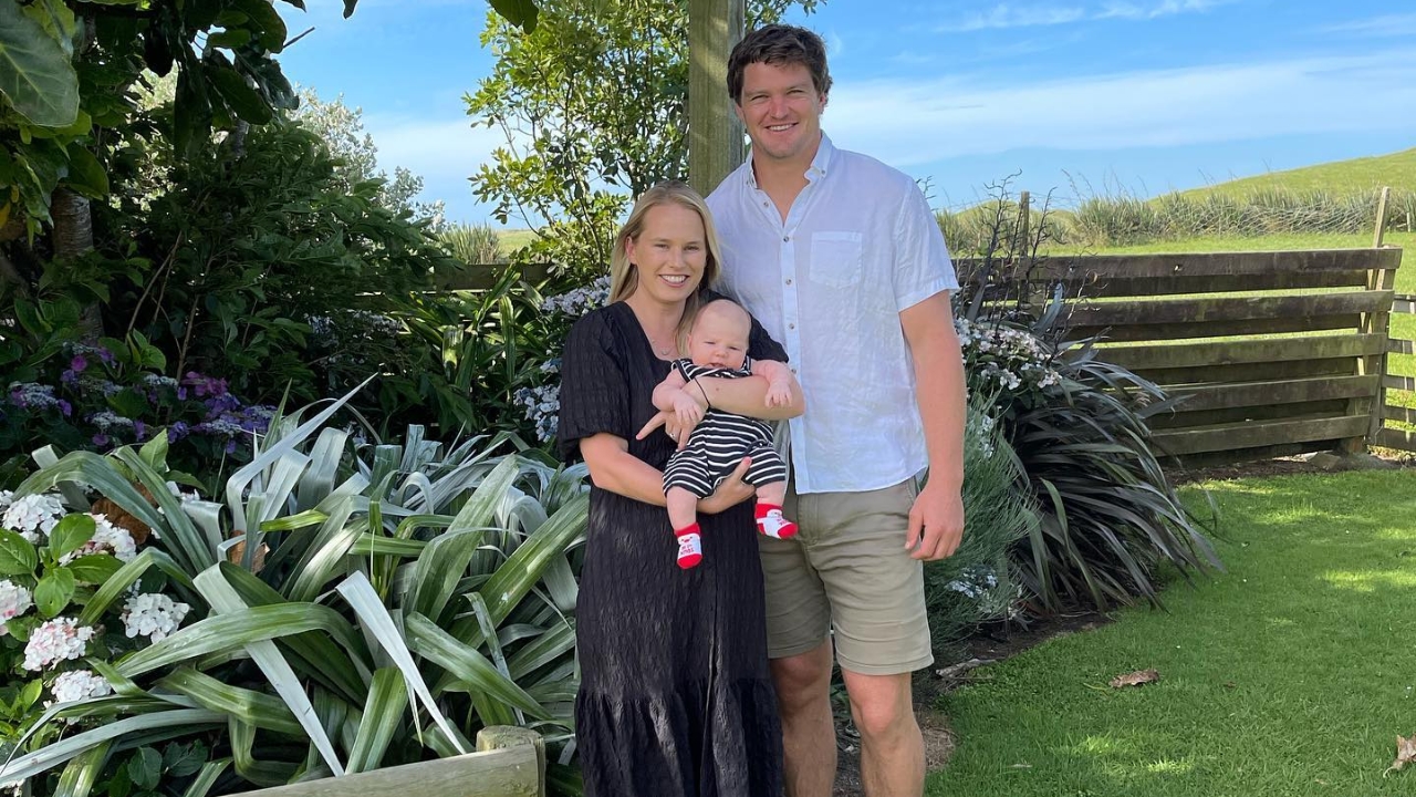 Scott Barrett wife Hannah Barrett