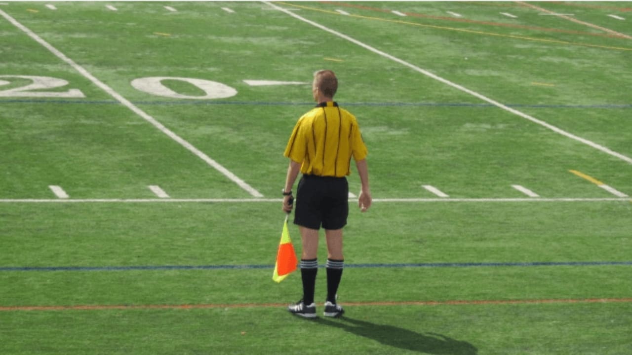 How Much Does a Youth Soccer Referee Make Per Game