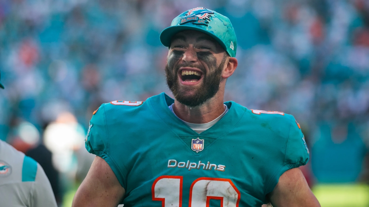 Skylar Thompson Net Worth Details