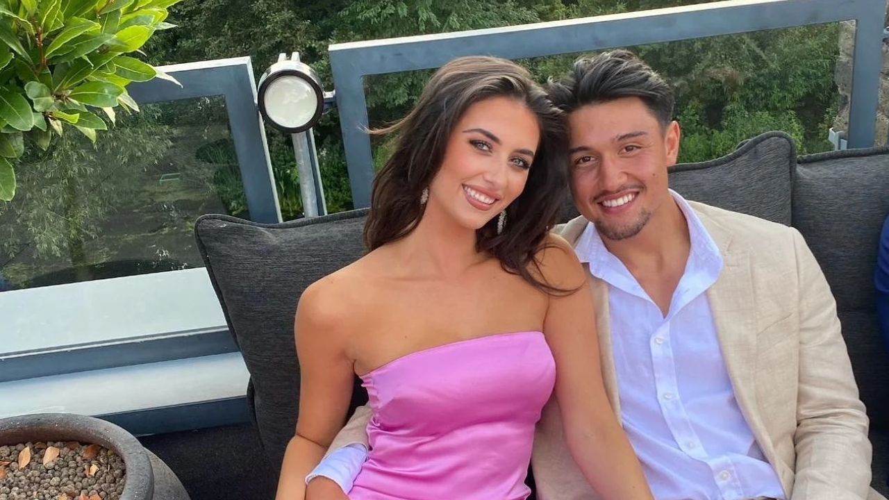 Marcus Smith girlfriend Beth Dolling