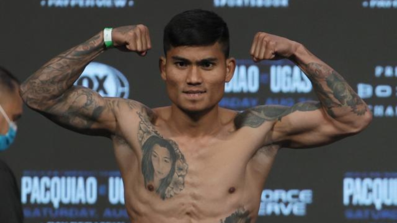 Mark Magsayo Net Worth Details