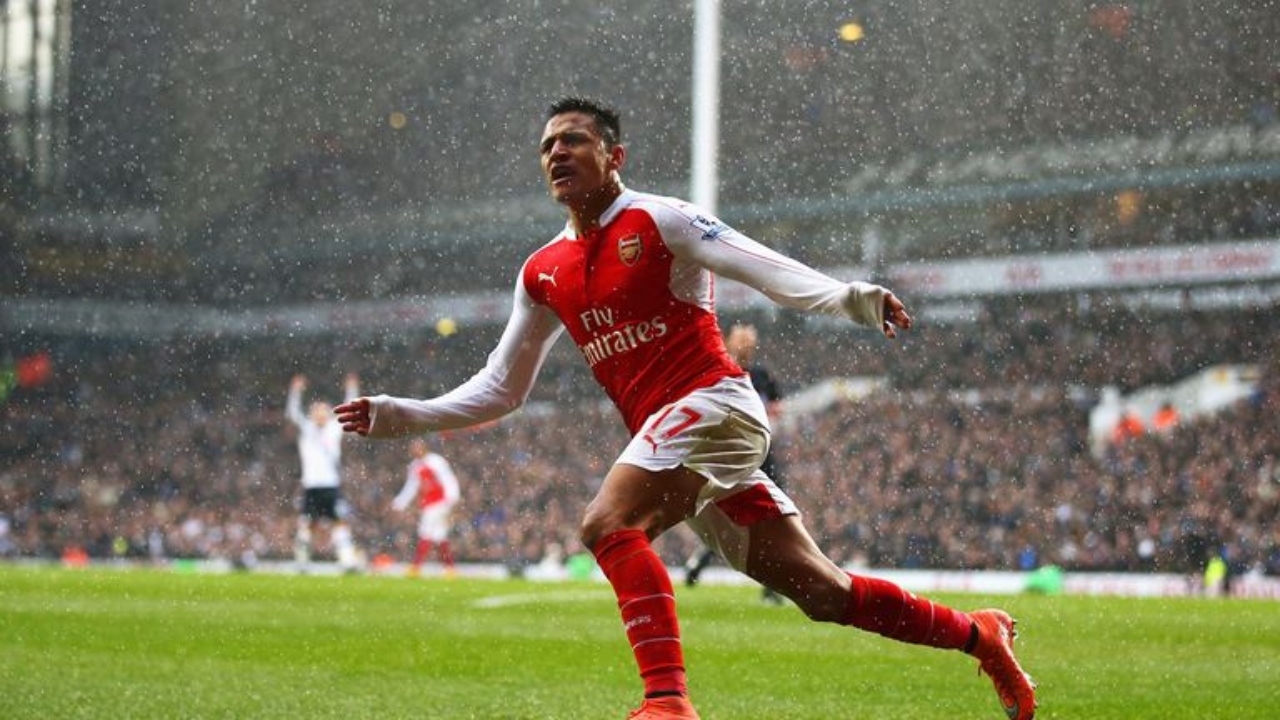 Alexis Sanchez Biography