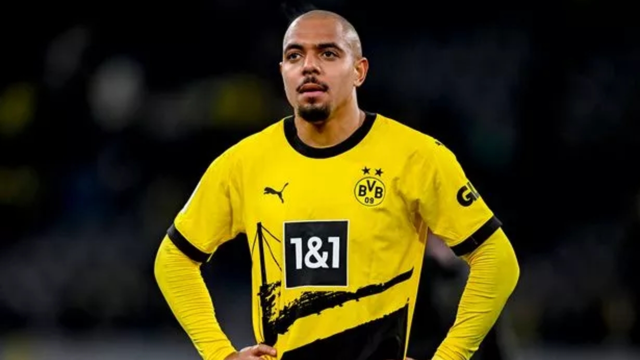 Donyell Malen Net Worth Details