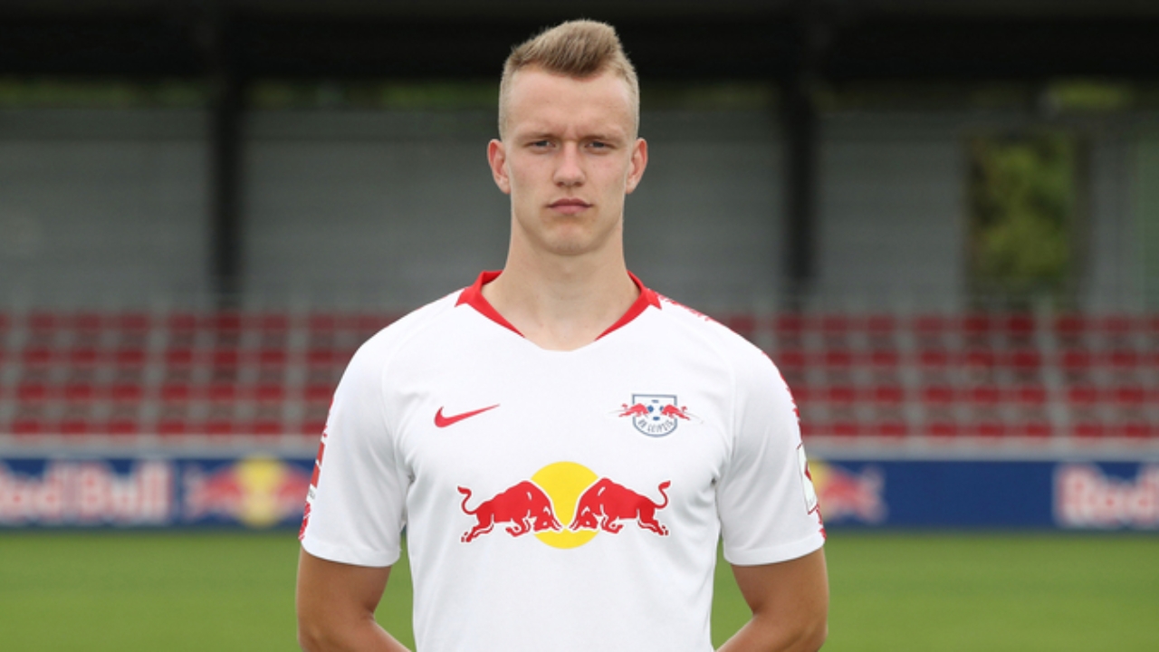 Lukas Klostermann Net Worth Details