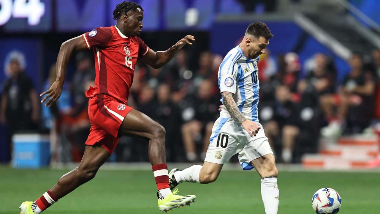 Moise Bombito Net International Career
