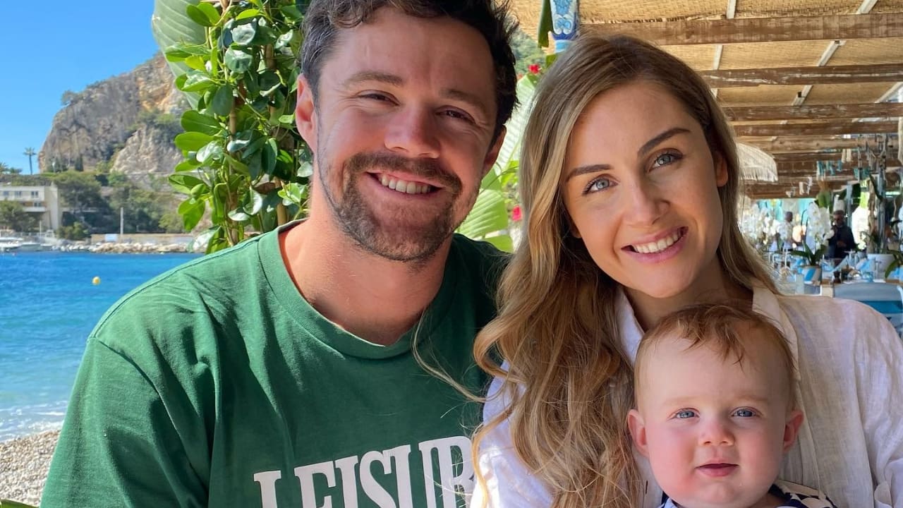 Travis Head wife Jessica Davies