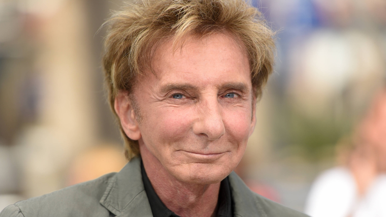 Barry Manilow Net Worth Details