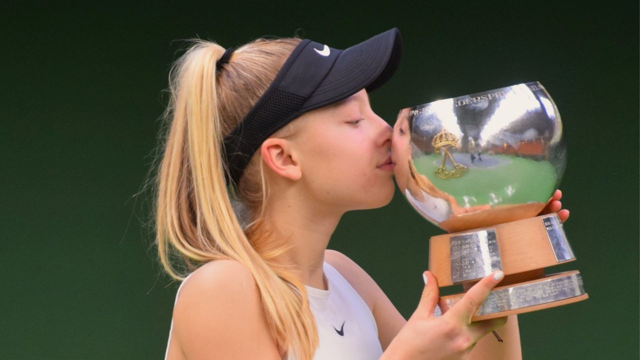 Brenda Fruhvirtova Net Worth Details