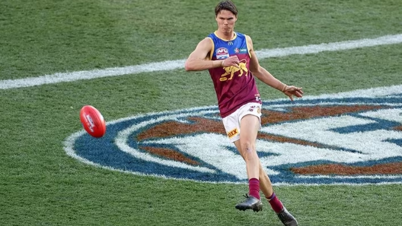 Eric Hipwood Biography