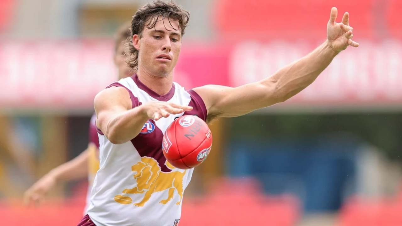 Noah Answerth Biography