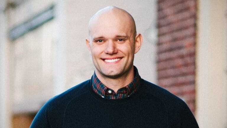James Clear Net Worth Details