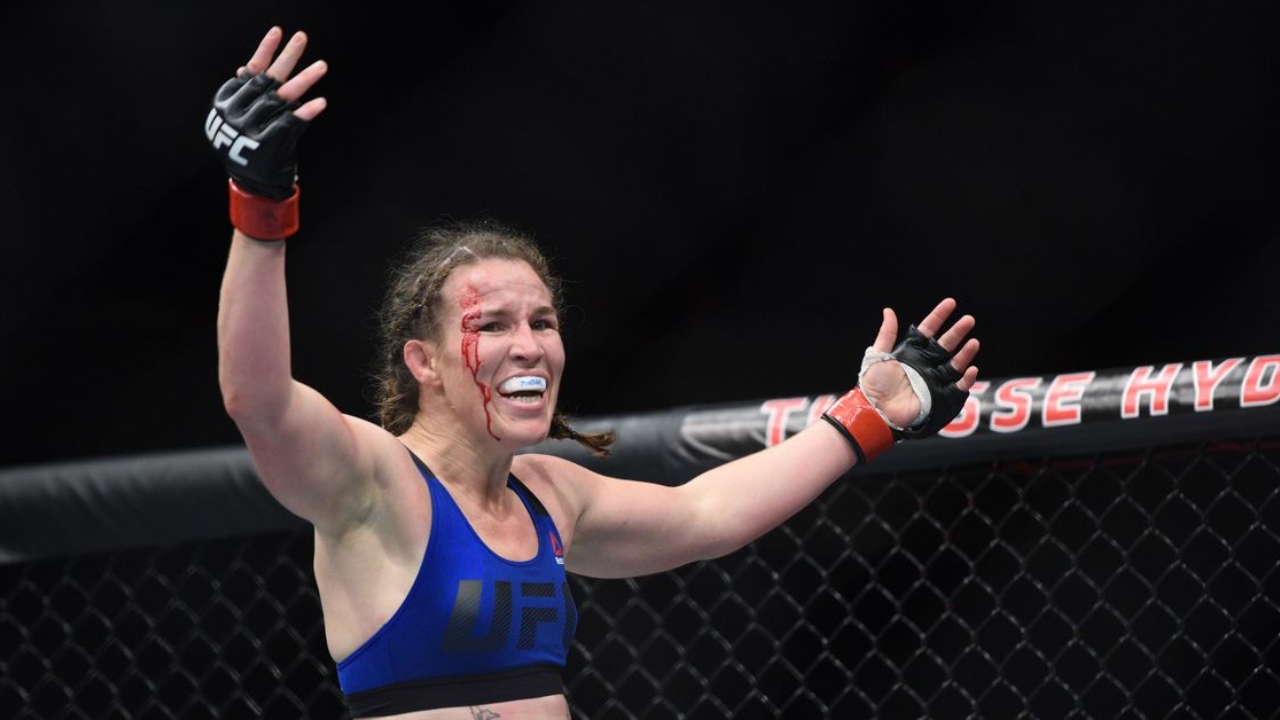 Leslie Smith Net Worth Details