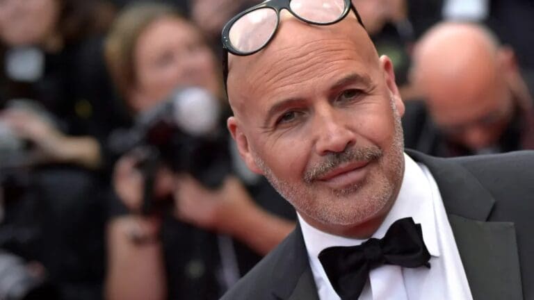 Billy Zane Net worth Details