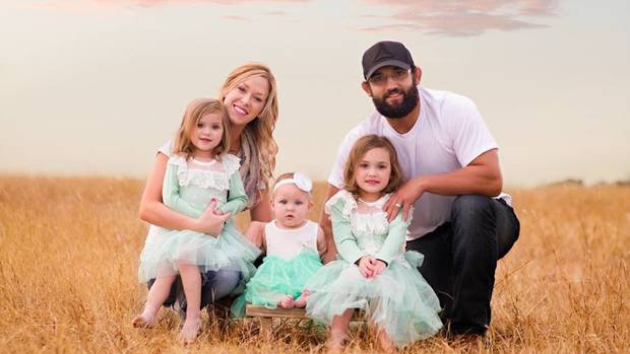 Johny Hendricks married his wife Christina
