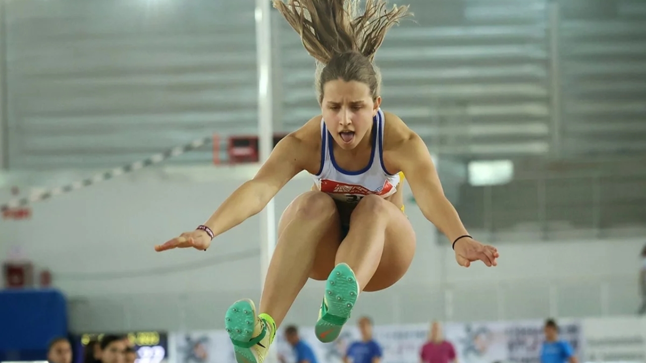 Laura Martinez 2025: Net Worth, Career Records, FAQs - Surprise Sports