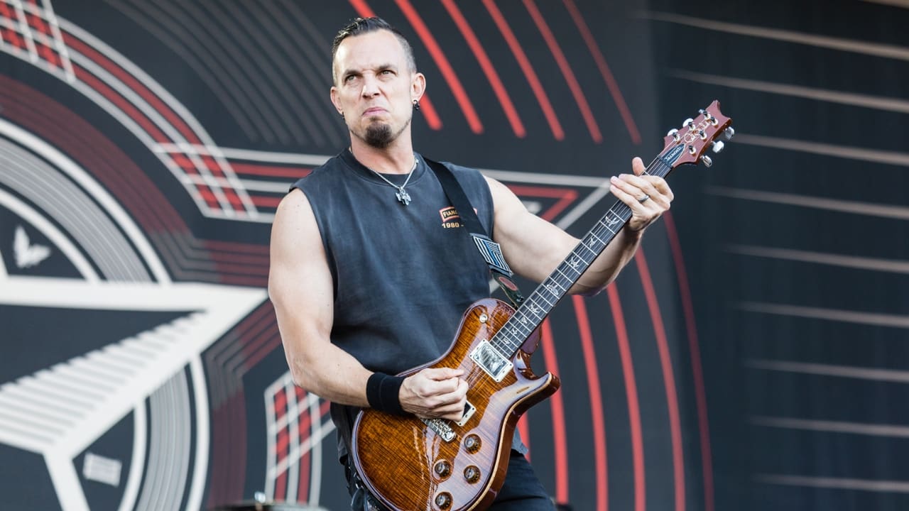 Mark Tremonti Rig Routing Mark Tremonti’s Net Worth 2025: A Journey Through Music and Success ...