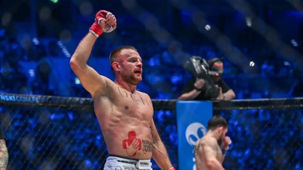 Damian Stasiak Biography